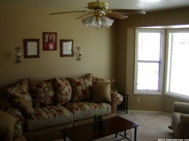 587 S 1900 W, Vernal, UT 84078 — photo 2