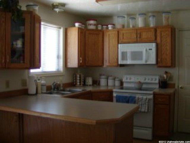 587 S 1900 W, Vernal, UT 84078 — photo 7