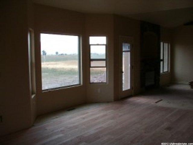 1340 S 1000 W, Tremonton, UT 84337 — photo 4