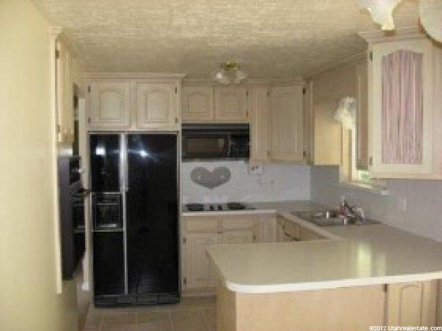 215 Carlson Ave, Midvale, UT 84047 — photo 7