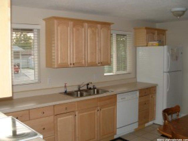 8179 Ivy Dr, Midvale, UT 84047 — photo 4