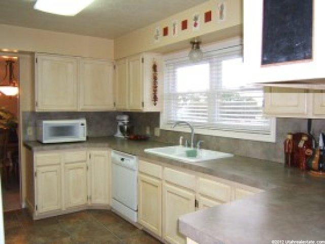 795 E 300 S, Brigham City, UT 84302 — photo 8