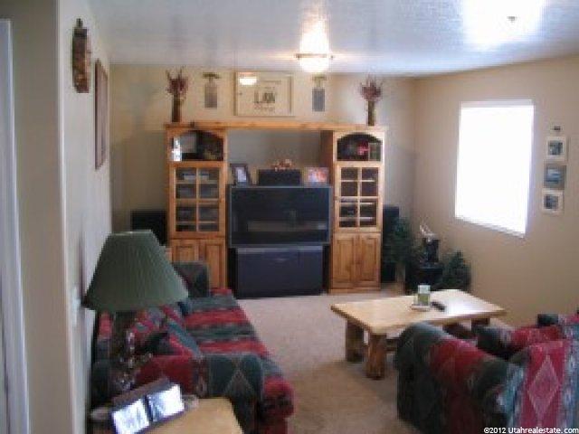 3805 W 4700 S, Roy, UT 84067 — photo 2