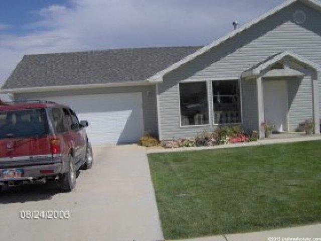 564 N 2400 W, Maeser, UT 84078 — photo 2