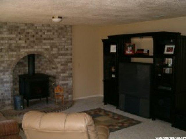 1066 N 2925 W, Layton, UT 84041 — photo 5