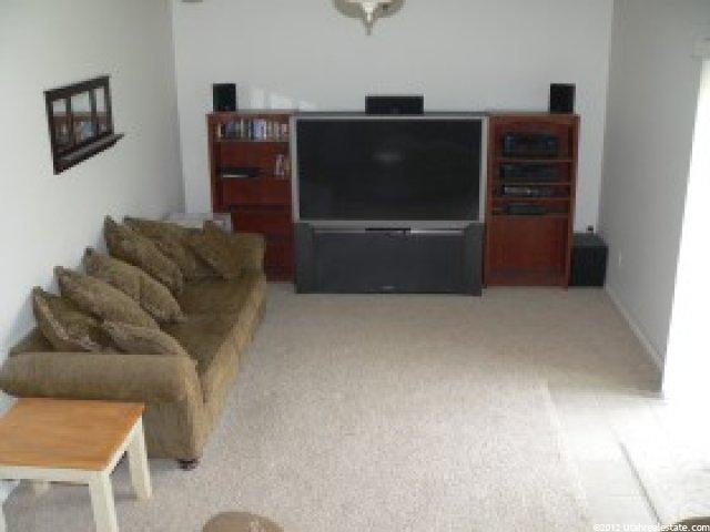 162 W 1675 N, Layton, UT 84041 — photo 4