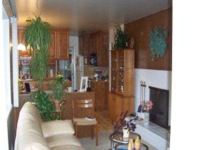 4585 Sycamore Dr, Holladay, UT 84117 — photo 3