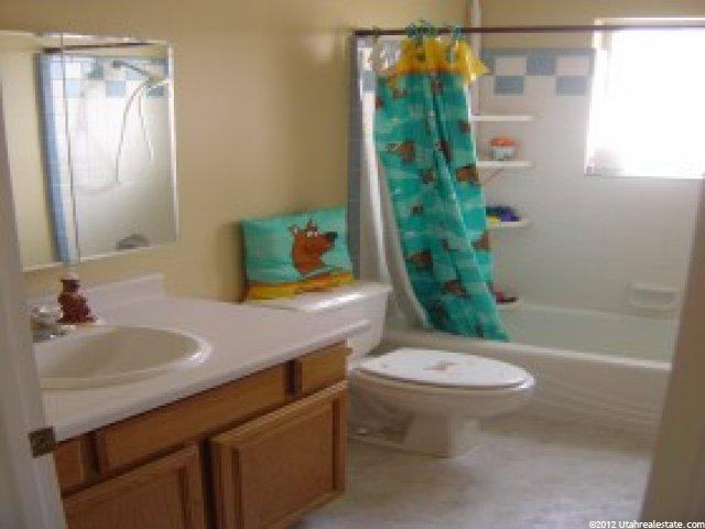 1495 E 2375 N, Layton, UT 84040 — photo 9