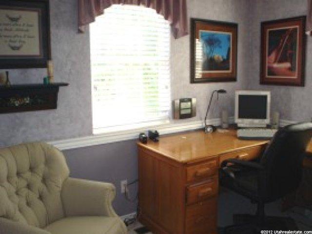 380 N 1550 E, Layton, UT 84040 — photo 3