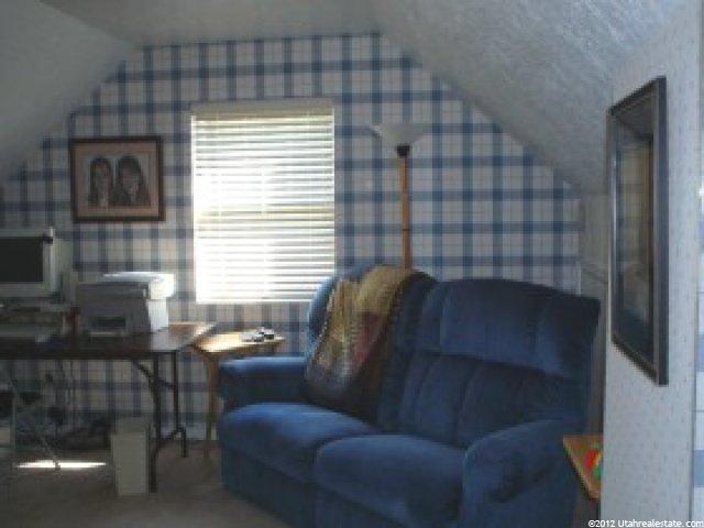 380 N 1550 E, Layton, UT 84040 — photo 9