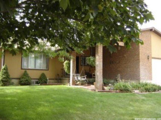 839 W 4375 S, Riverdale, UT 84405 — photo 2