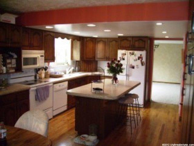 1440 Cherry Blossom Dr, Farmington, UT 84025 — photo 6