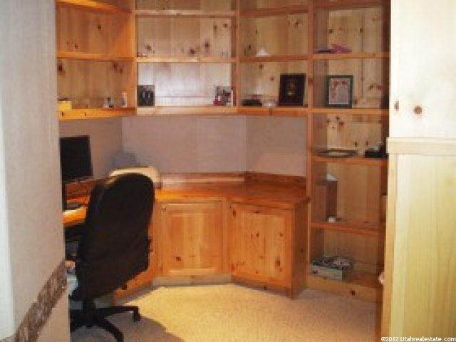 870 E 2150 S, Bountiful, UT 84010 — photo 9
