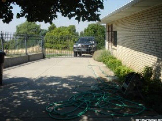 571 S 1050 E, Bountiful, UT 84010 — photo 8