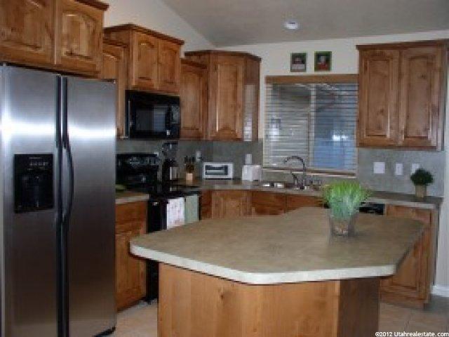 2718 W 3500 N, Farr West, UT 84404 — photo 2