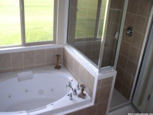 2718 W 3500 N, Farr West, UT 84404 — photo 4