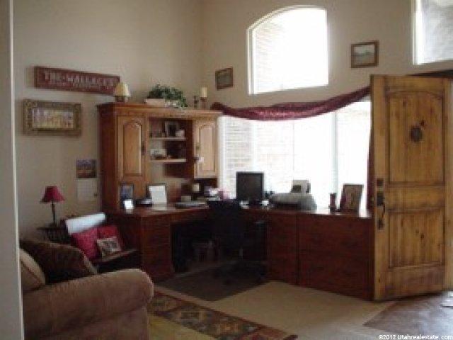 827 W 2400 S, Syracuse, UT 84075 — photo 2