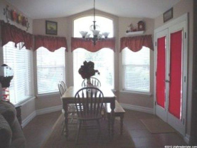 827 W 2400 S, Syracuse, UT 84075 — photo 5