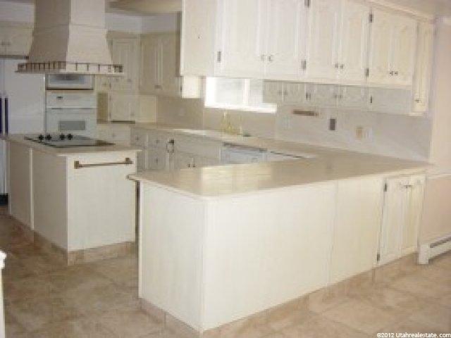 3031 S Windsor Ln, Bountiful, UT 84010 — photo 4