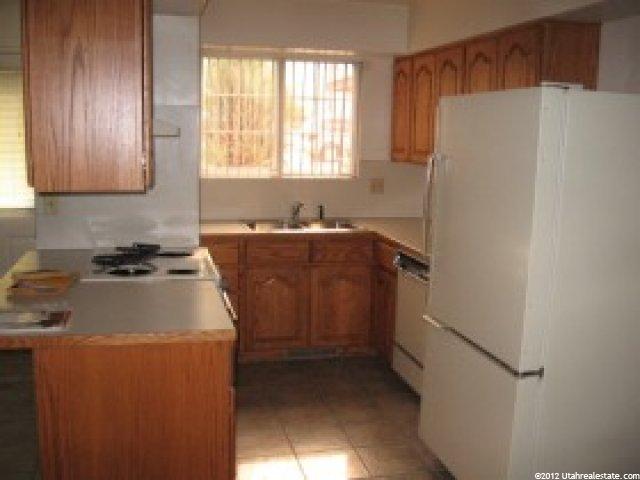 1697 N 200 W #9, Bountiful, UT 84010 — photo 11