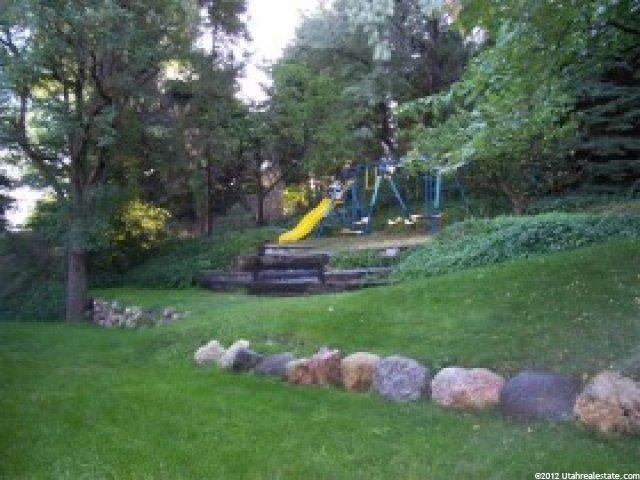 2581 Edgehill Dr, Bountiful, UT 84010 — photo 3