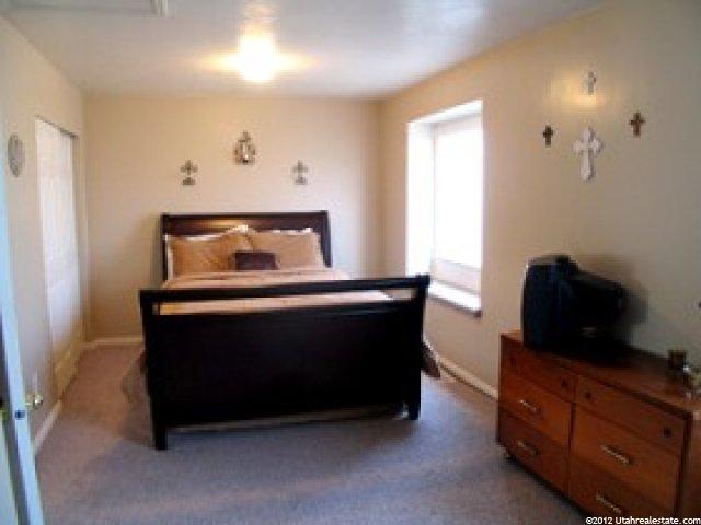833 W 1350 N, Clinton, UT 84015 — photo 8