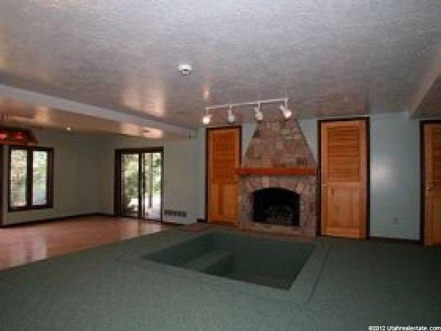 6049 S 2900 E, Uintah, UT 84404 — photo 4