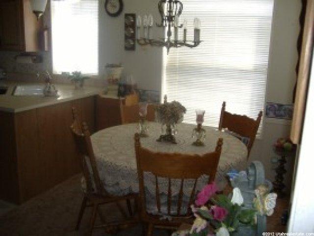 11323 Hidden View Dr, Sandy, UT 84070 — photo 2