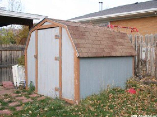 428 E 2600 S, Bountiful, UT 84010 — photo 12