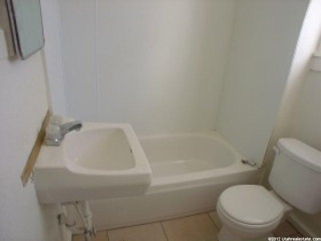 559 27th St, Ogden, UT 84403 — photo 3