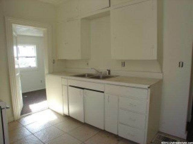 559 27th St, Ogden, UT 84403 — photo 8