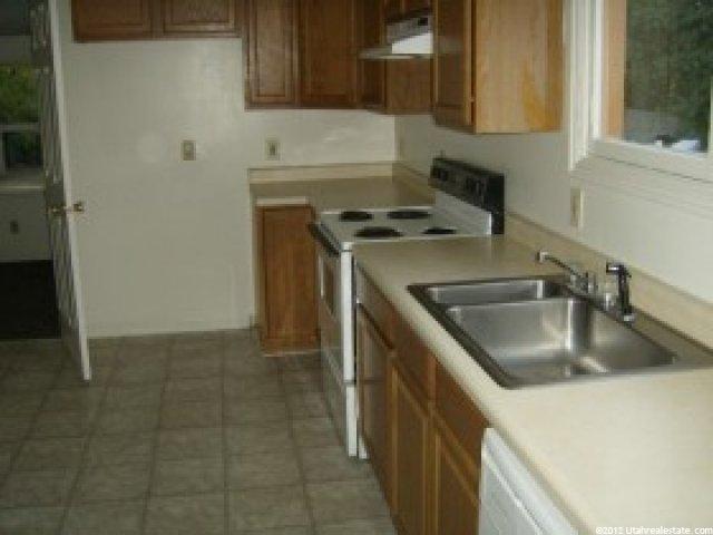 564 Canyon Rd, Ogden, UT 84404 — photo 3