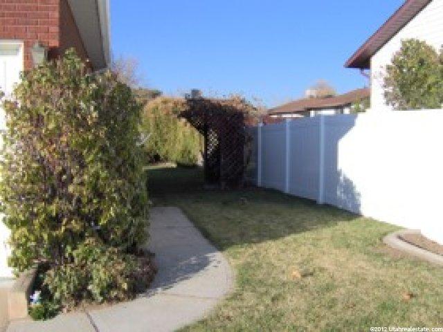 136 W 2050 N, Sunset, UT 84015 — photo 8