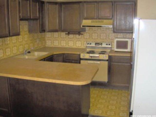5545 S 2100 W #D-19, Roy, UT 84067 — photo 4