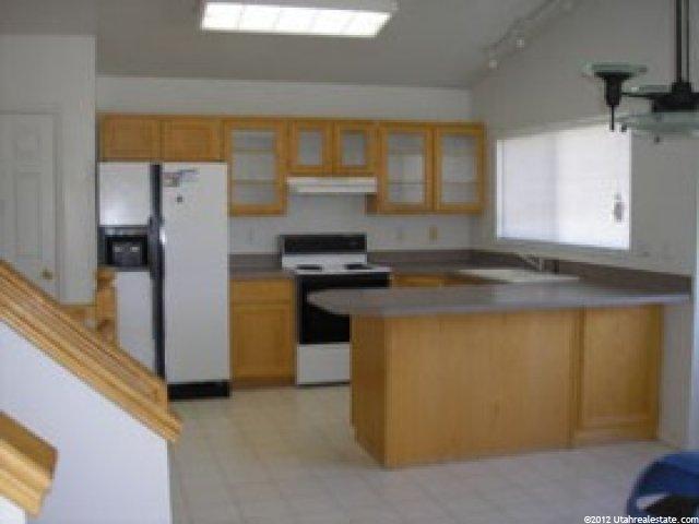 2290 N 1465 E, Layton, UT 84040 — photo 2