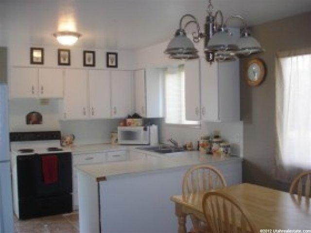 760 Canyon View Dr, Hyrum, UT 84319 — photo 5