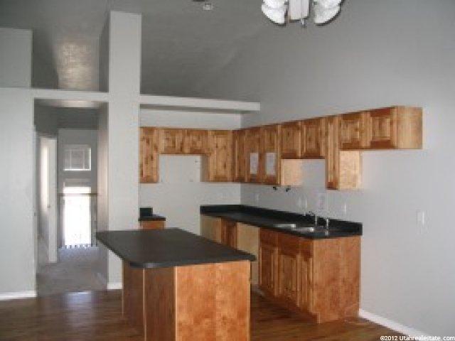 239 Lyman Ln, Bountiful, UT 84010 — photo 4