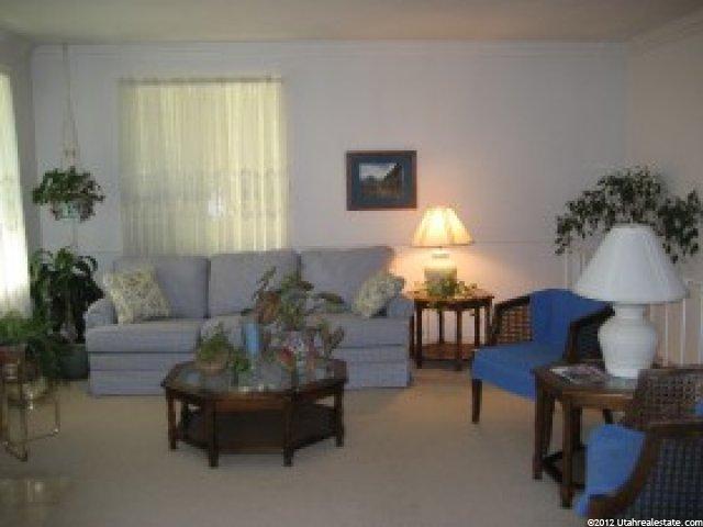 549 E Acoma Rd, Midvale, UT 84047 — photo 2