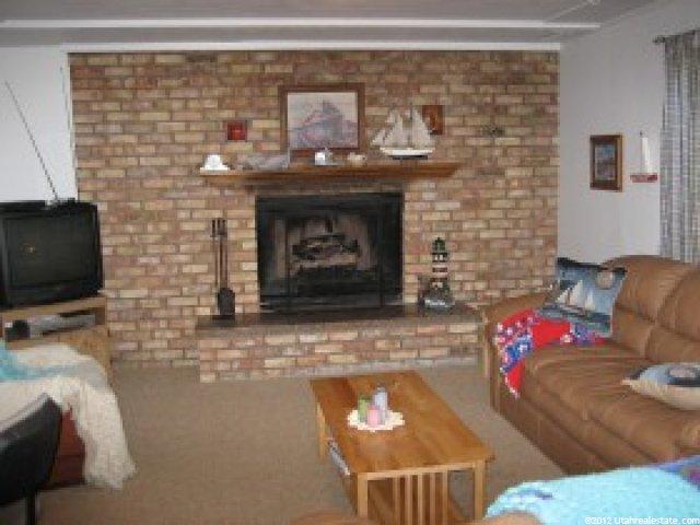 549 E Acoma Rd, Midvale, UT 84047 — photo 7