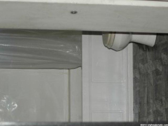149 N 200 W, Delta, UT 84624 — photo 6