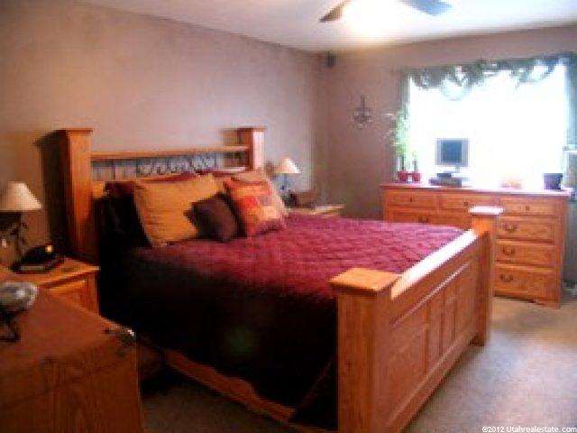 370 W 1980 S, Clearfield, UT 84015 — photo 5