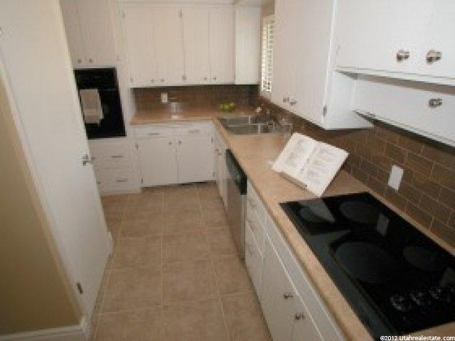 1543 E Fuller Dr, Holladay, UT 84124 — photo 3