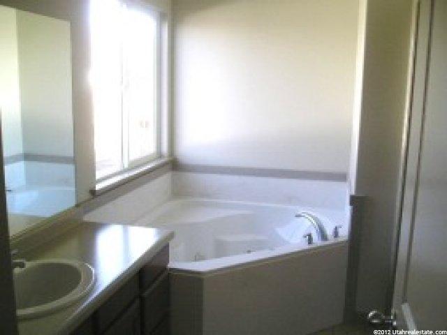 292 W 1550 S, Perry, UT 84302 — photo 6