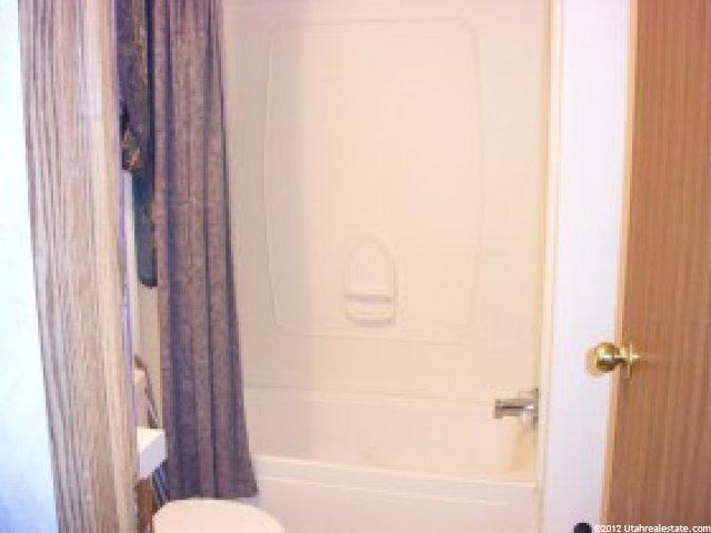 11298 Hidden Vale Ln, Sandy, UT 84070 — photo 4