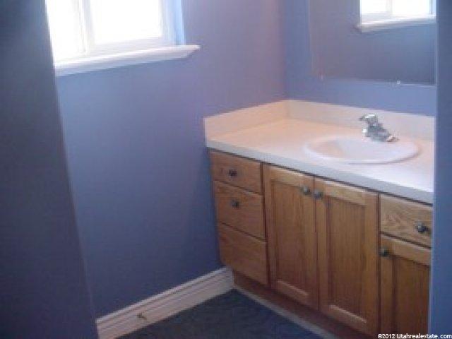 1323 N Lewis Peak Dr E, Ogden, UT 84404 — photo 4