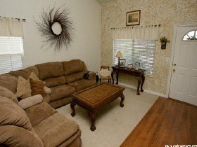 1563 W Silvercreek Dr, Layton, UT 84041 — photo 4