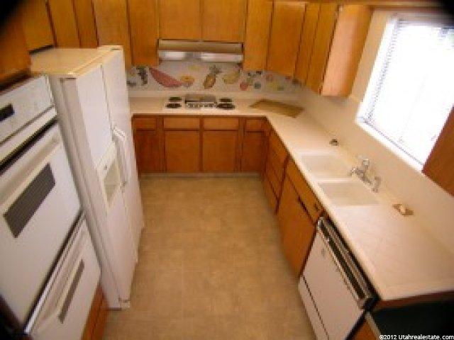 3654 S 100 E, Bountiful, UT 84010 — photo 6