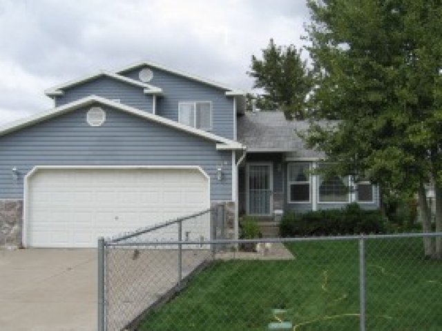 1119 E Meadow Way Dr S, Layton, UT 84041 — photo 2