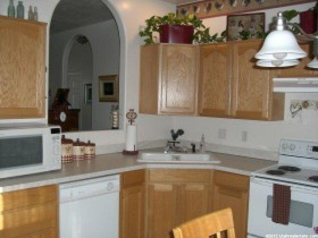 1368 S 1600 W, Syracuse, UT 84075 — photo 3