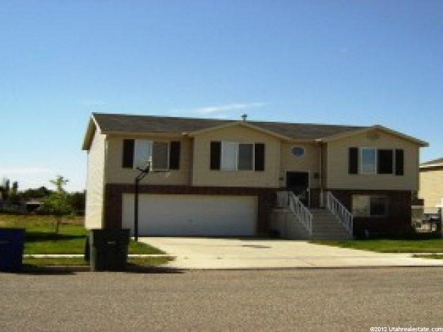 457 E Canyon View Dr, Ogden, UT 84404 — photo 2